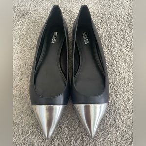 Michael Kors Carissa Cap flats